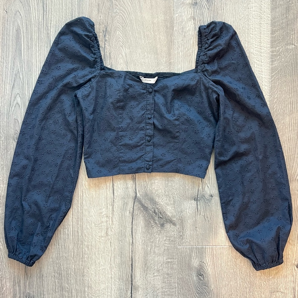 ASOS Black Puff-Sleeve Cropped Button Front Top - small - Picture 2 of 8
